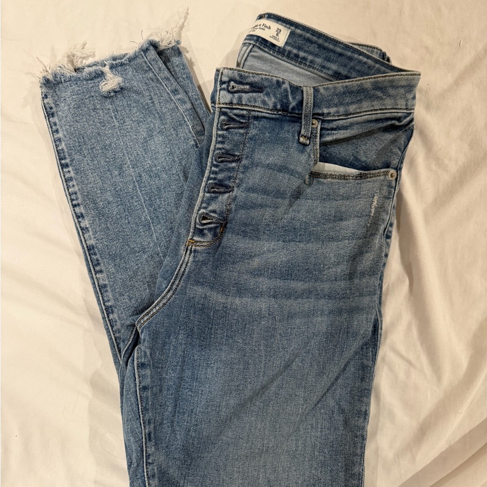 Abercrombie & Fitch Light Blue Cropped Jeans